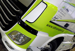 Polepy nakladnch aut Iveco Stralis Tdtransport detail kabiny